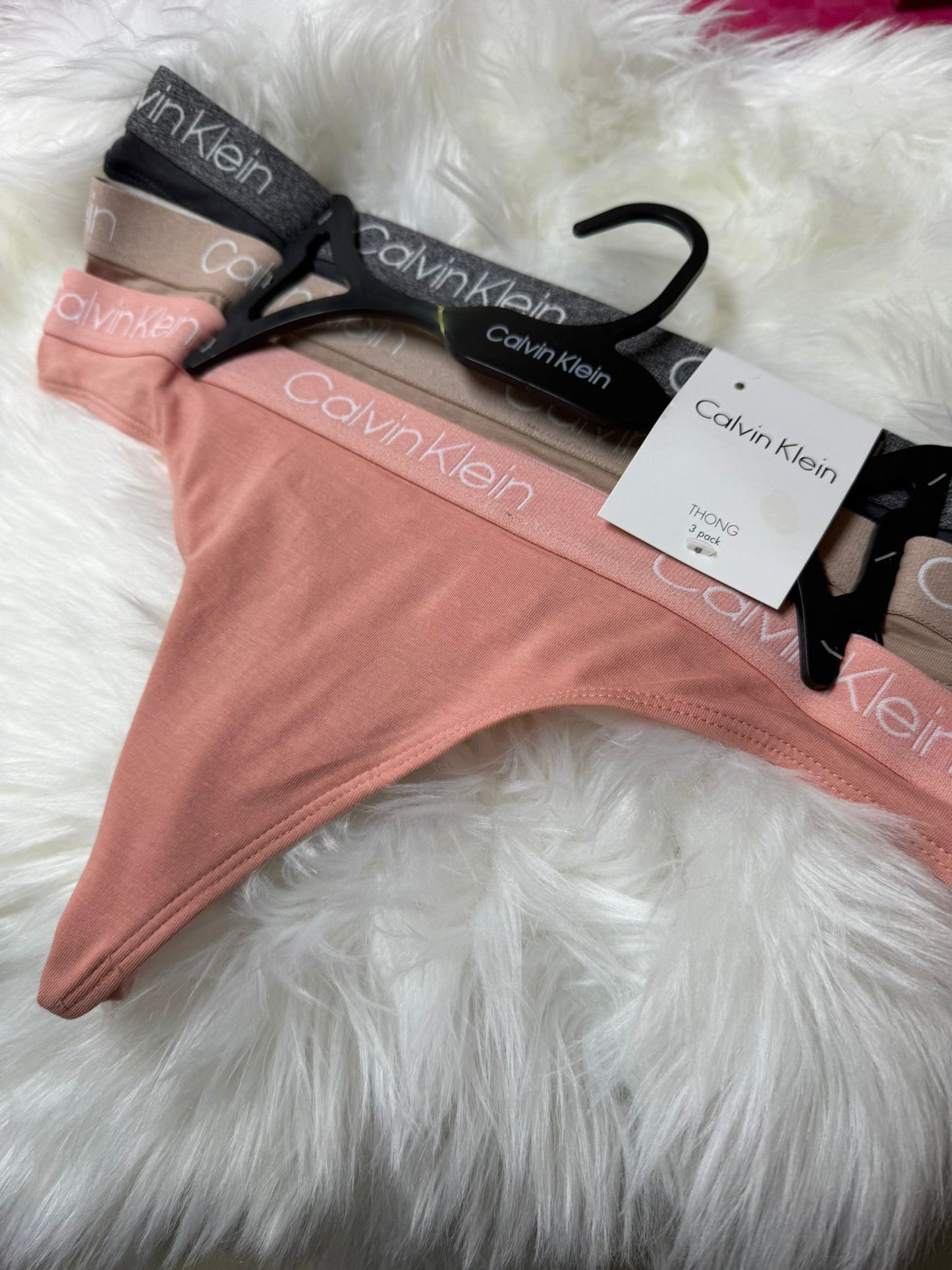 CALVIN KLEIN SET DE 3 THONG (TANGAS) Talla M QP2141X-909