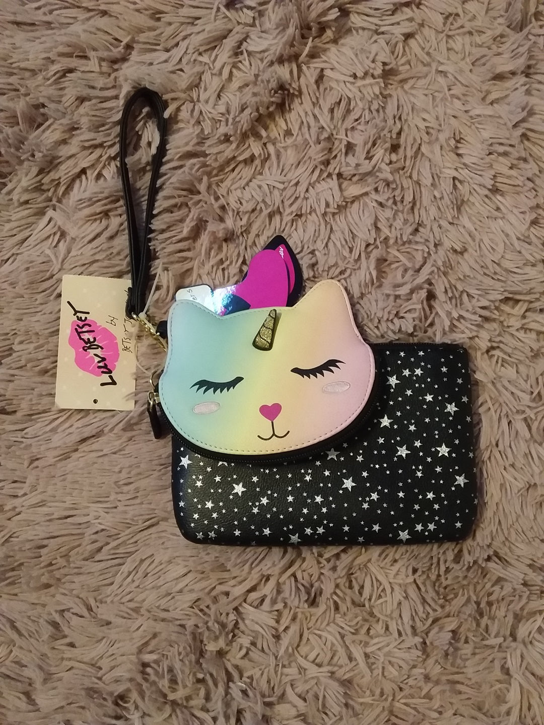 Monedero Negro con Gatito Colgando