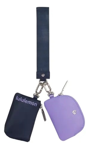 LULULEMON DUAL POUCH WRISTLET BLUEBERRY