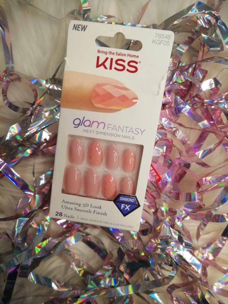 Kiss Glam Fantasy (next Dimension Nails)