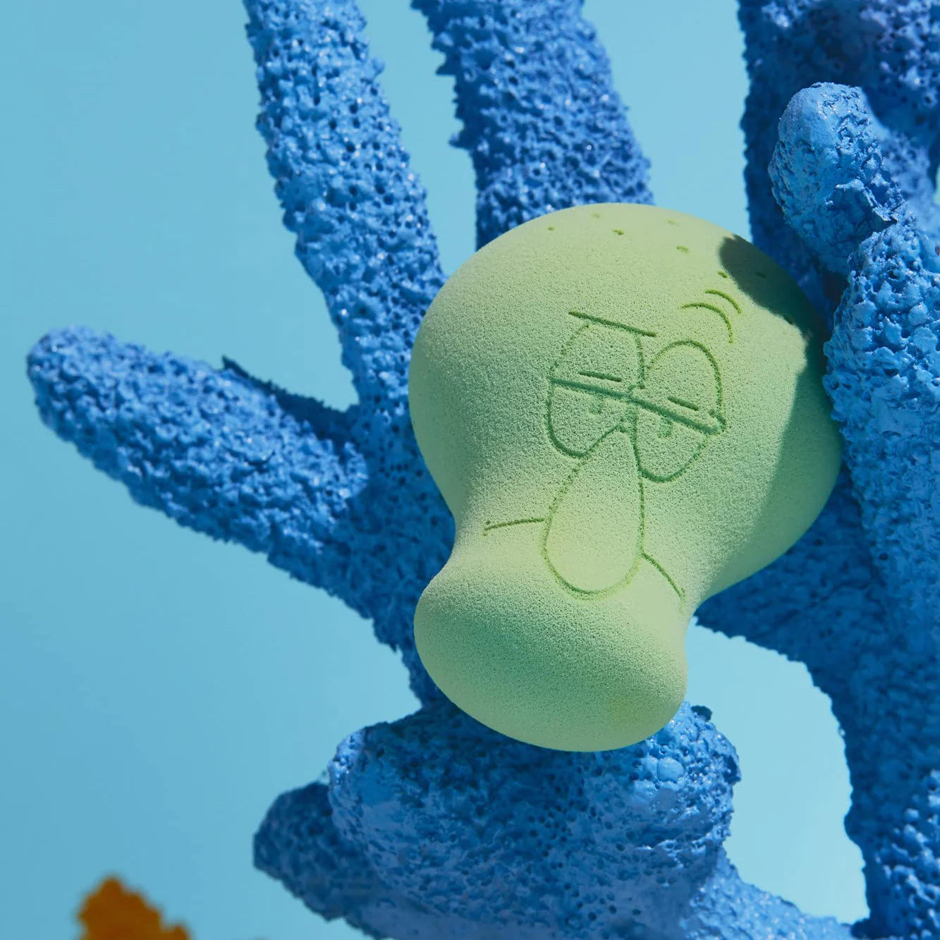 WET N WILD X SPONGEBOB SQUIDWARD MAKEUP SPONGE