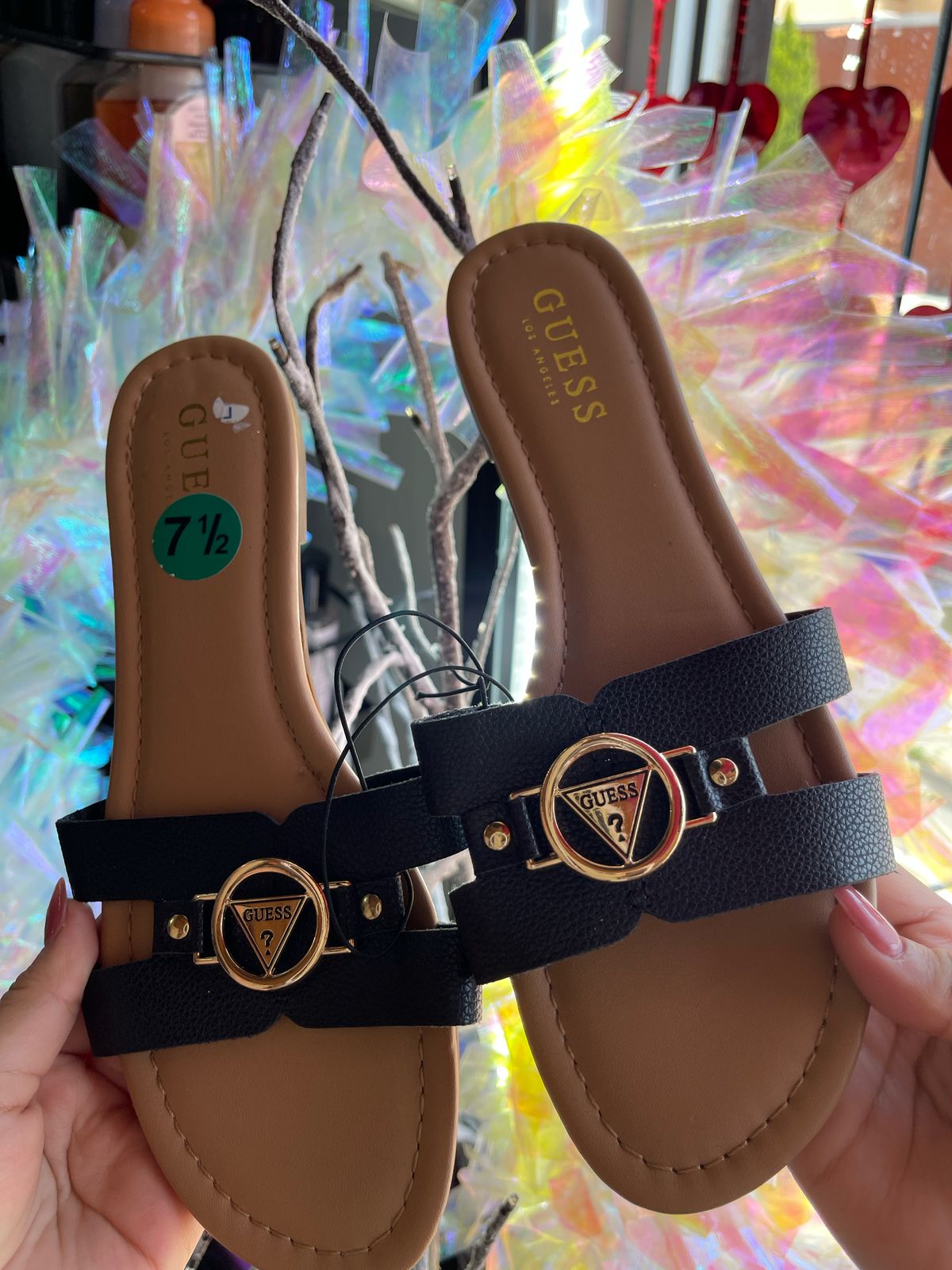 Sandalia GUESS Color Cafe Talla 4.5 MX SIN CAJA