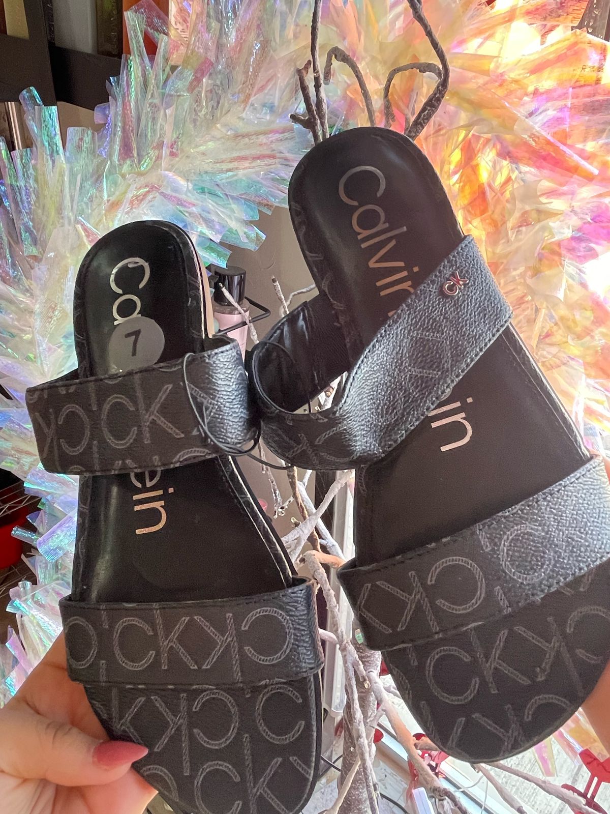 Sandalia CALVIN KLEIN Color Negro Talla 4 MX