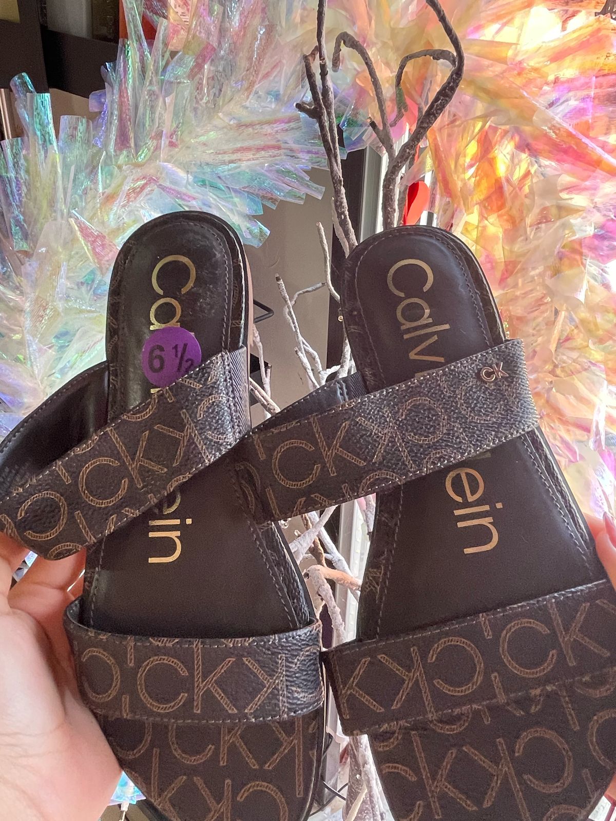 Sandalia CALVIN KLEIN Color Cafe Talla 3.5 MX