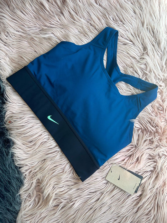 TOP DEPORTIVO NIKE SWOOSH LONG LINE BRA COLOR AZUL TALLA XL