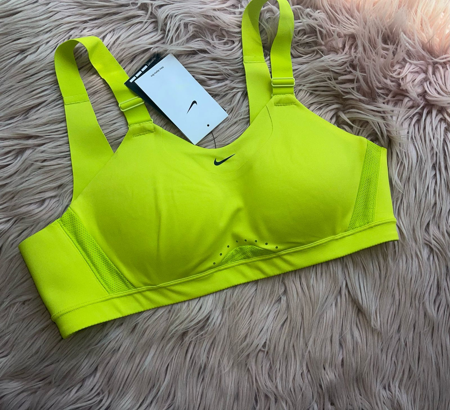 NIKE TOP DEPORTIVO AJUSTABLE ACOLCHONADO PARA MUJER COLOR VERDE NEON TALLA L