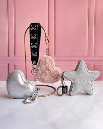 Victorias Secret Keychain estrella