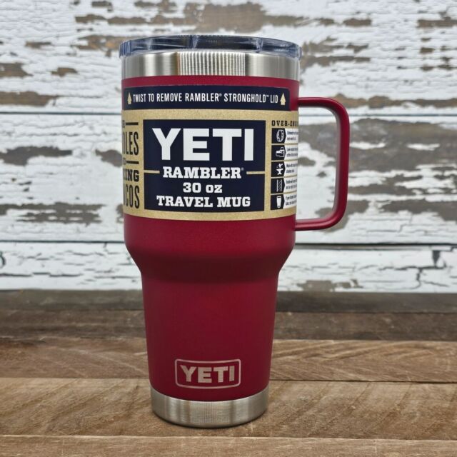Yeti 30 oz Tumbler Travel Mug con Tapa Stronghold - harvest red
