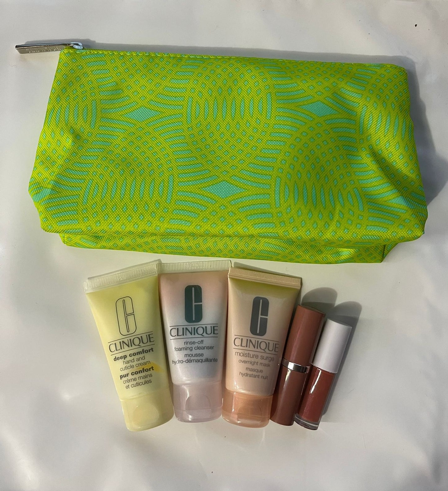 Set Clinique Cosmetiquera Verde 5 Piezas Travel Size