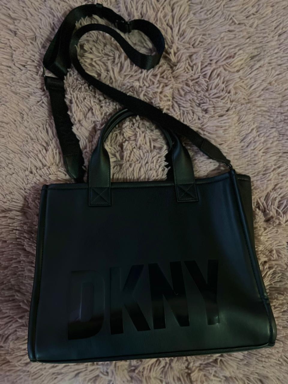 BOLSA DKNY NEGRA