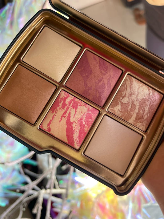 HOURGLASS Ambient Palette