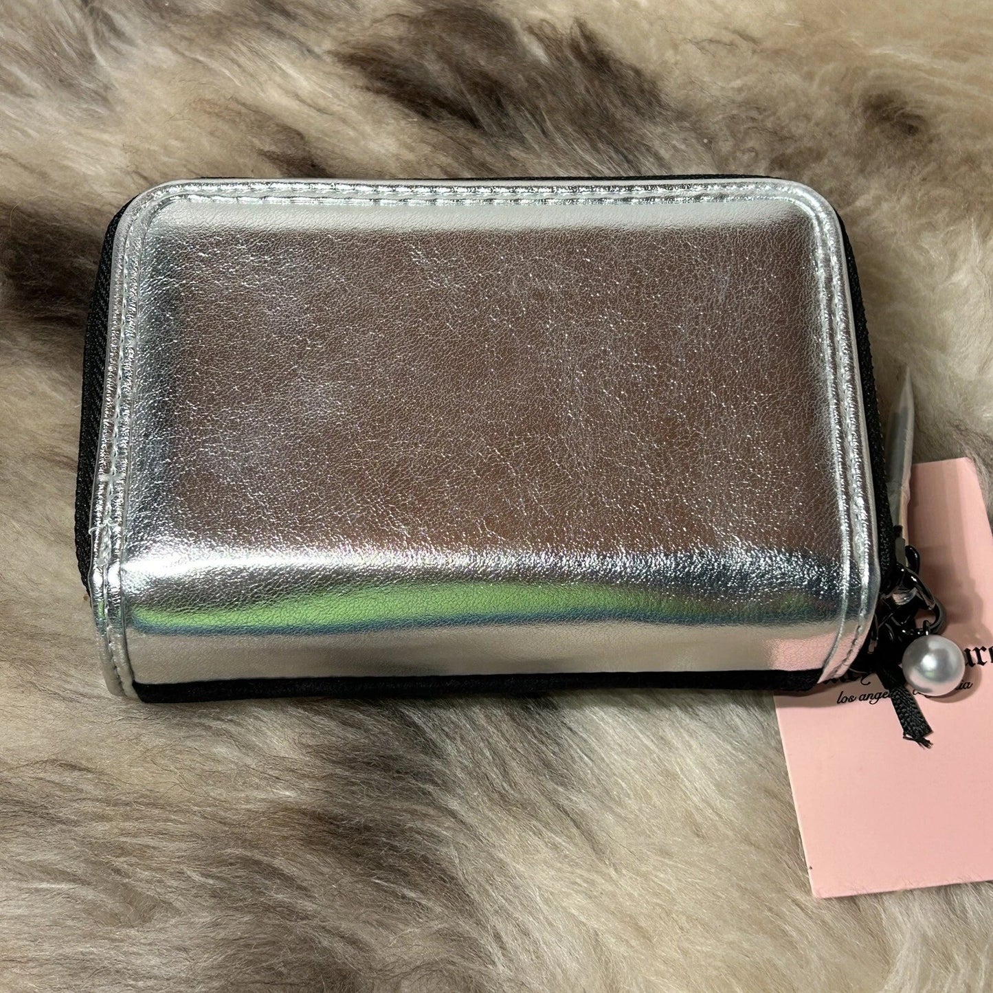 Cartera Juicy Couture String Of Pearls Double Medium Zip Around Wallet