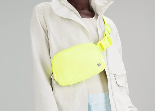 Lululemon Everywhere Belt Bag Bone
