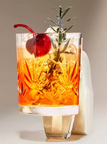 BATH AND BODY WORKS  Faceted Cocktail Nightlight Wallflowers Fragrance Plug - Pink Beauty